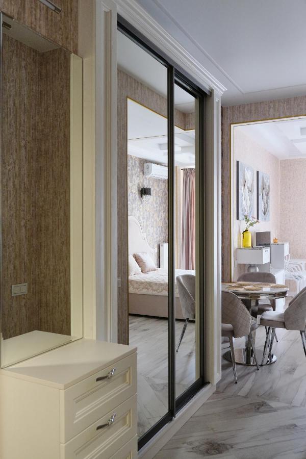 Luxury Apartments Sea View Julymia Odessa Ngoại thất bức ảnh