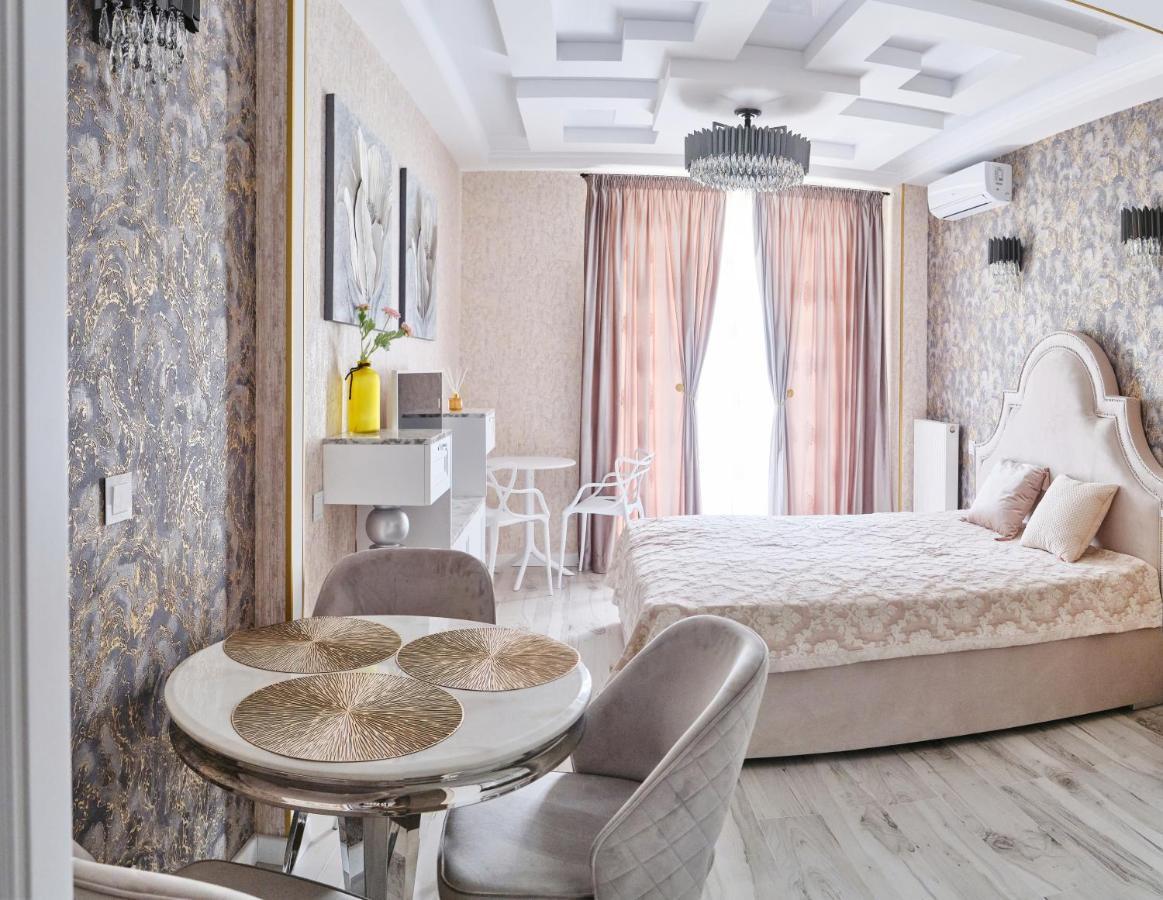 Luxury Apartments Sea View Julymia Odessa Ngoại thất bức ảnh